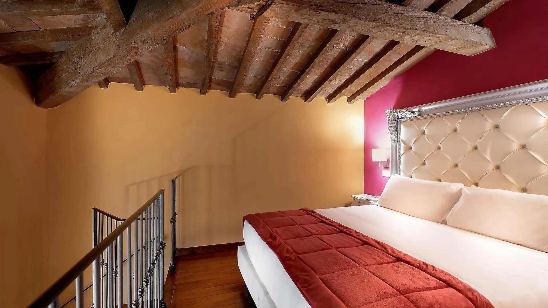 Residenza Conte Di Cavour&Luxury Rooftop location