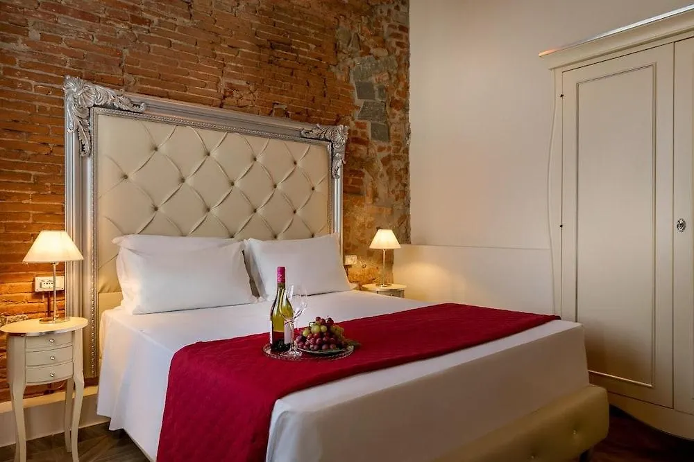 Residenza Conte Di Cavour&Luxury Rooftop 피렌체 3*,  이탈리아